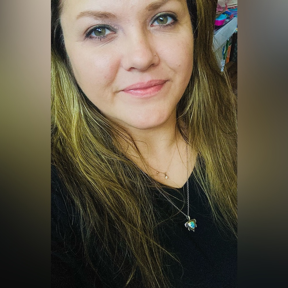 @kayapow is live! Or silent show
